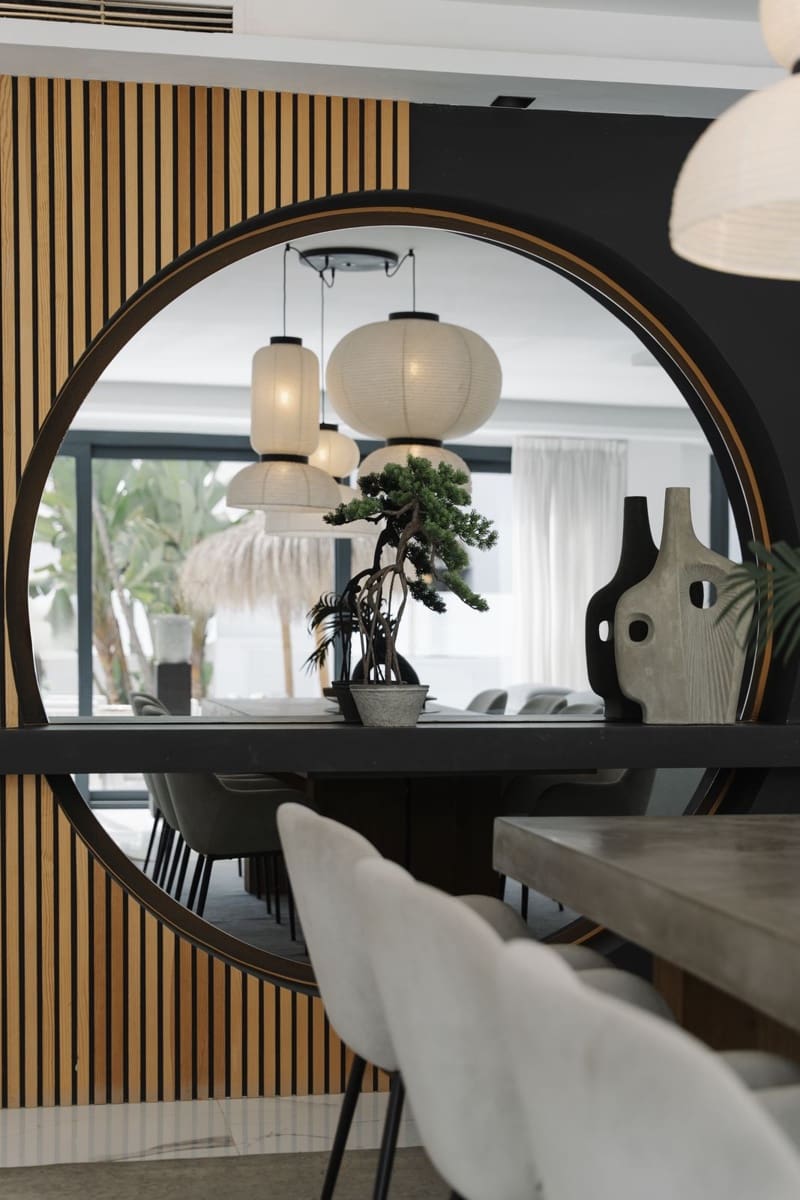 4 slaapkamer Villa te koop in Nueva Andalucia - € 2.395.000 (Ref: 8836192)