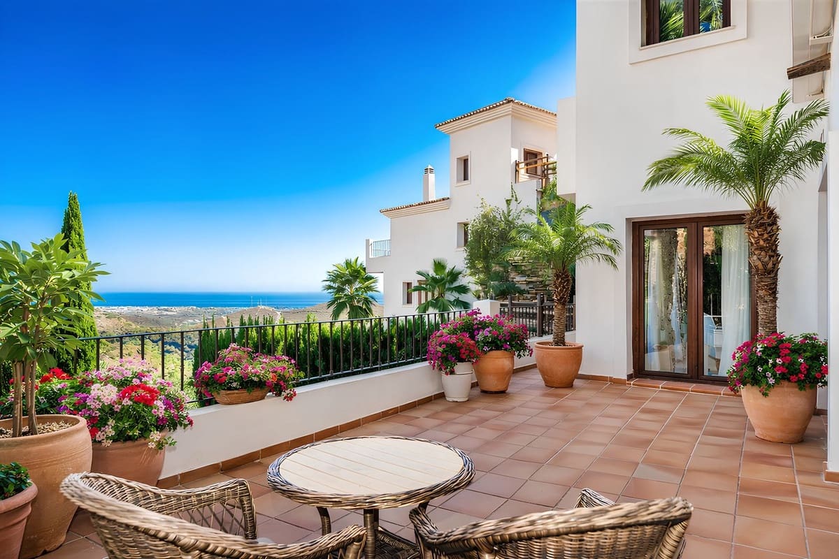 5 soverom Villa til salgs i Benahavis med garasje - € 1 595 000 (Ref: 8847946)