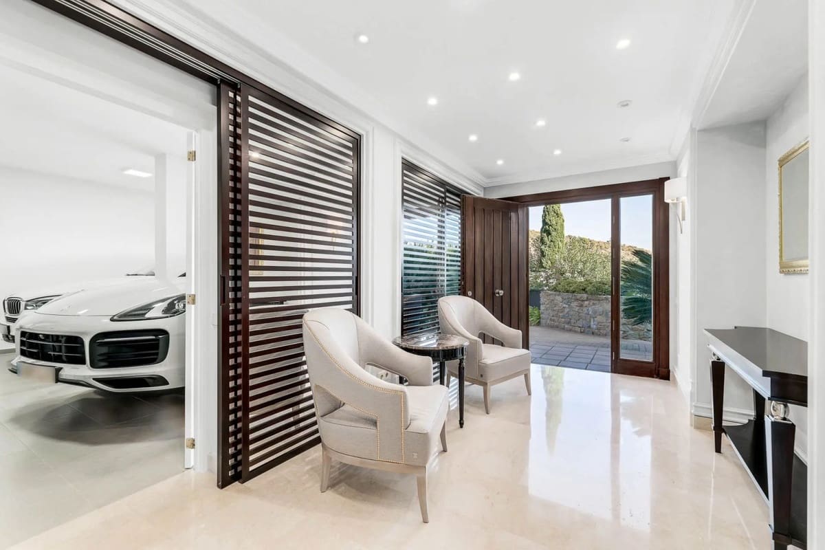 5 soveværelse Villa til salg i Benahavis med garage - € 1.595.000 (Ref: 8847946)