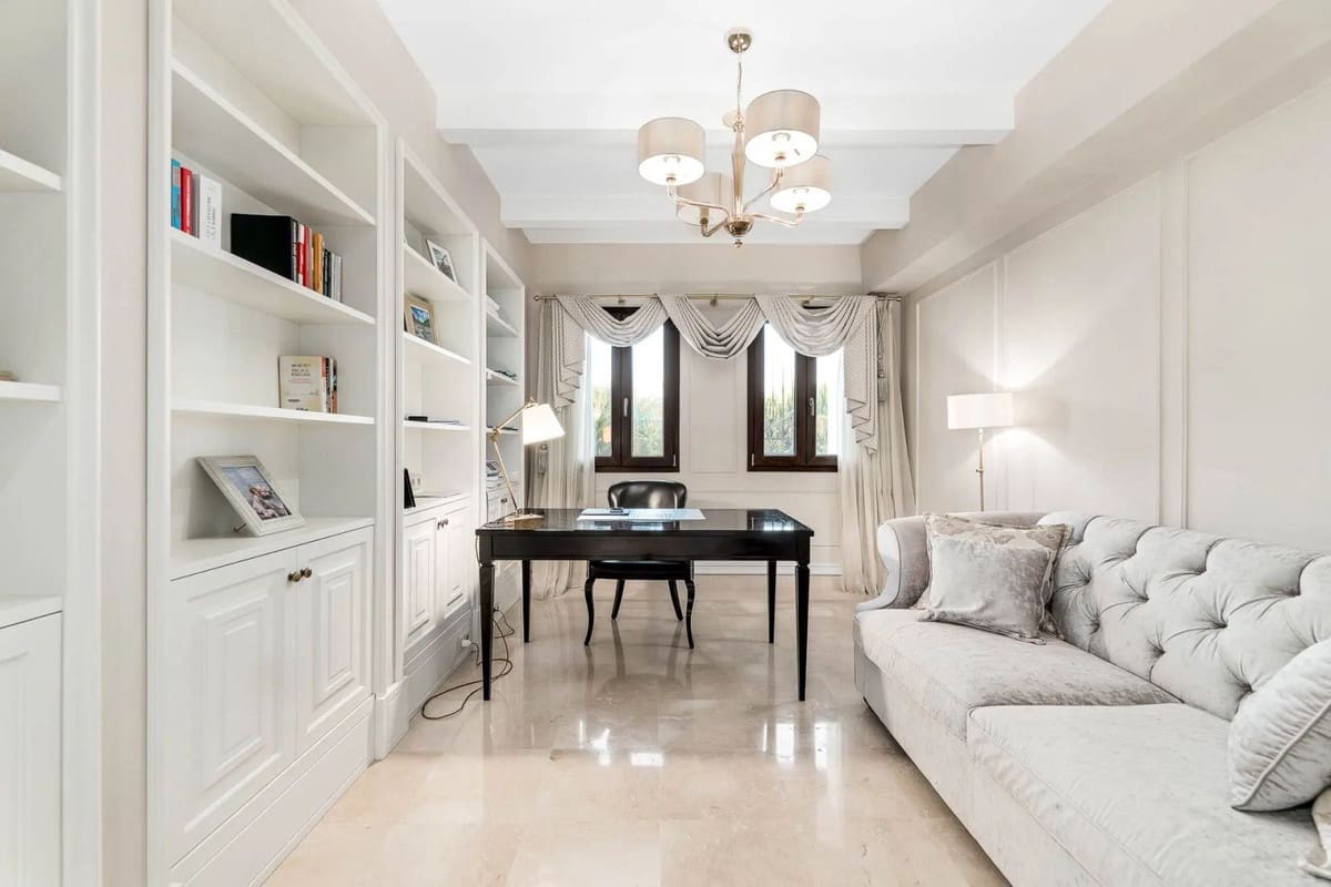 5 sypialnia Willa na sprzedaż w Benahavis z garażem - 1 595 000 € (Ref: 8847946)