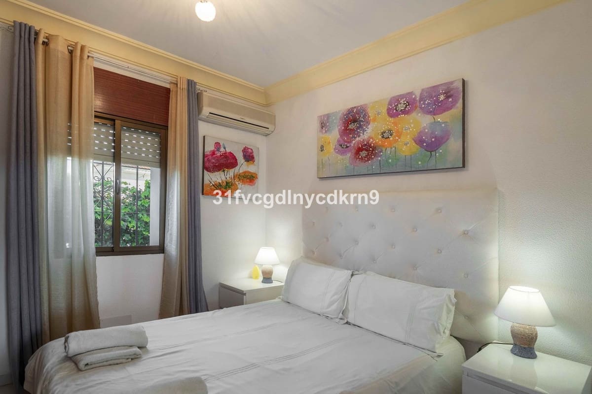 5 sovrum Villa till salu i Estepona med garage - 995 000 € (Ref: 8941861)