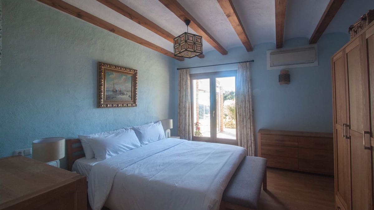 5 soveværelse Villa til salg i Casares - € 1.400.000 (Ref: 8941862)