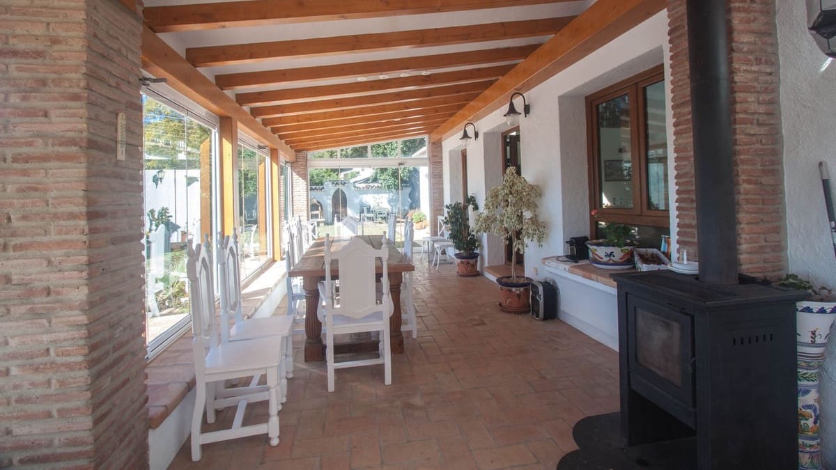 5 soveværelse Villa til salg i Casares - € 1.400.000 (Ref: 8941862)