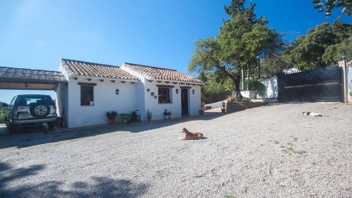 5 makuuhuone Huvila myytävänä paikassa Casares - 1 400 000 € (Ref: 8941862)