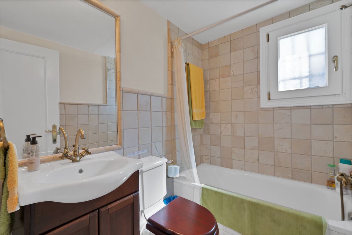 6 soverom Villa til salgs i Nueva Andalucia - € 3 050 000 (Ref: 8948297)