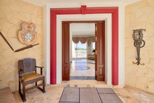 7 sypialnia Willa na sprzedaż w Las Chapas, Marbella z garażem - 2 285 000 € (Ref: 8967769)