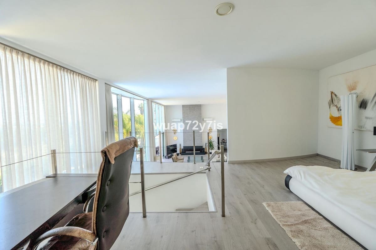 Chalet de 3 habitaciones en Benahavís en venta - 3.750.000 € (Ref: 9026197)