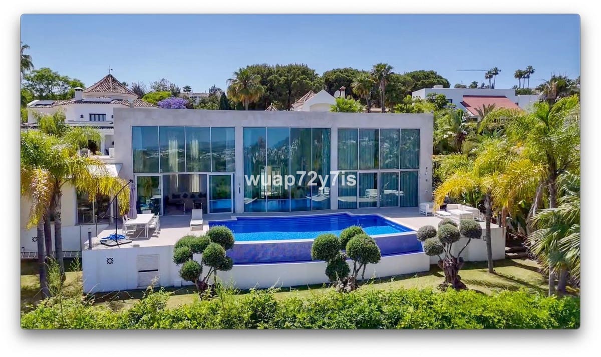 Chalet de 3 habitaciones en Benahavís en venta - 3.750.000 € (Ref: 9026197)