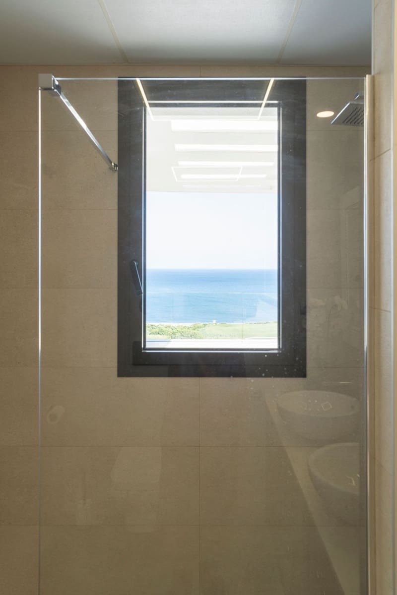 3 bedroom Apartment for sale in La Alcaidesa - € 1,499,000 (Ref: 9070247)