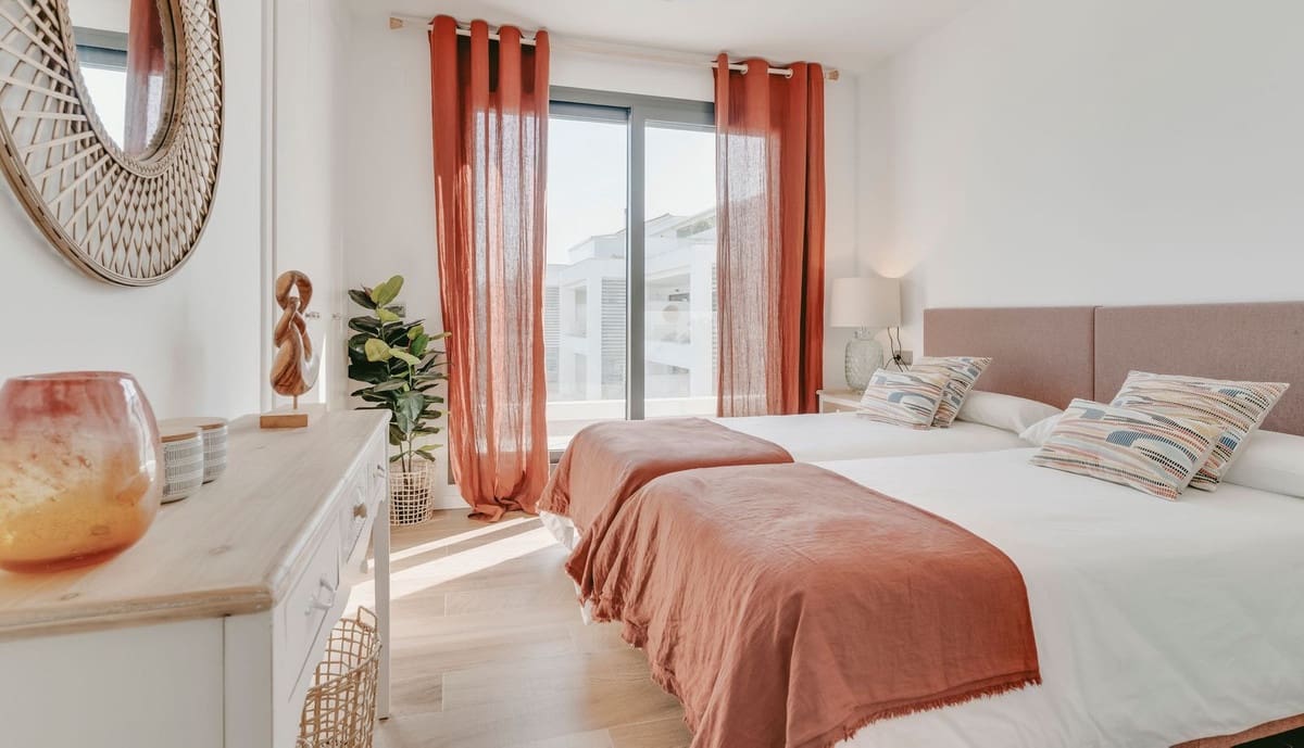 3 bedroom Apartment for sale in La Alcaidesa - € 1,499,000 (Ref: 9070247)