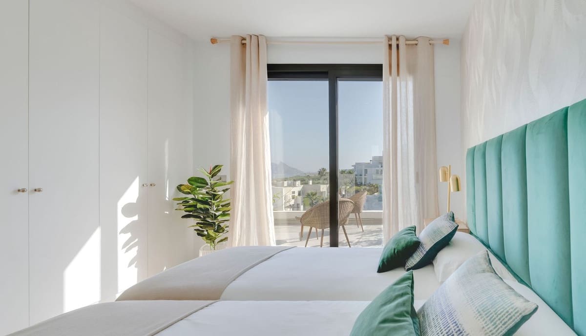 3 bedroom Apartment for sale in La Alcaidesa - € 1,499,000 (Ref: 9070247)