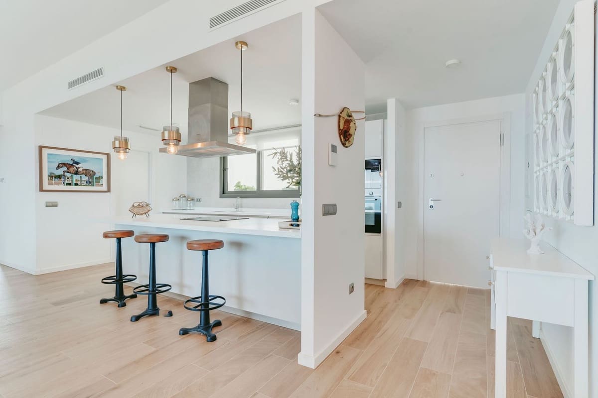 3 makuuhuone Huoneisto myytävänä paikassa La Alcaidesa - 1 499 000 € (Ref: 9070247)