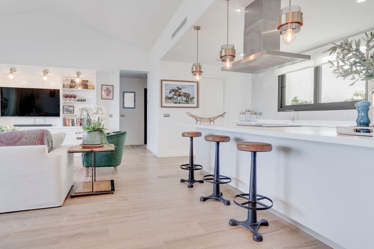 3 makuuhuone Huoneisto myytävänä paikassa La Alcaidesa - 1 499 000 € (Ref: 9070247)