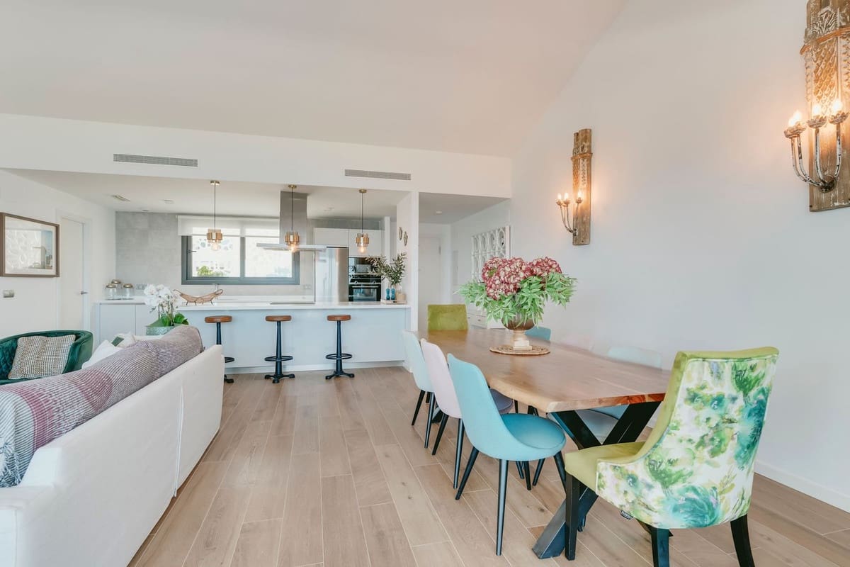 3 bedroom Apartment for sale in La Alcaidesa - € 1,499,000 (Ref: 9070247)