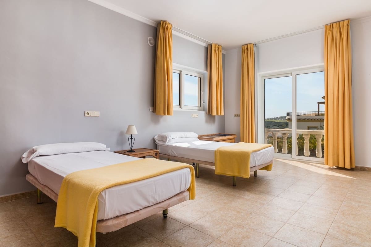 84 soveværelse Erhverv til salg i Sotogrande - € 11.700.000 (Ref: 9077166)