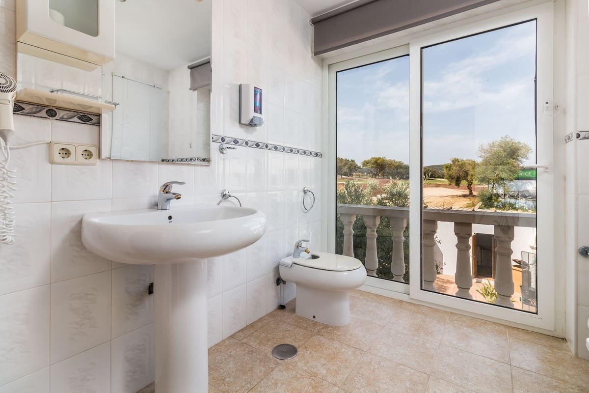 84 sypialnia Komercyjne na sprzedaż w Sotogrande - 9 500 000 € (Ref: 9077166)