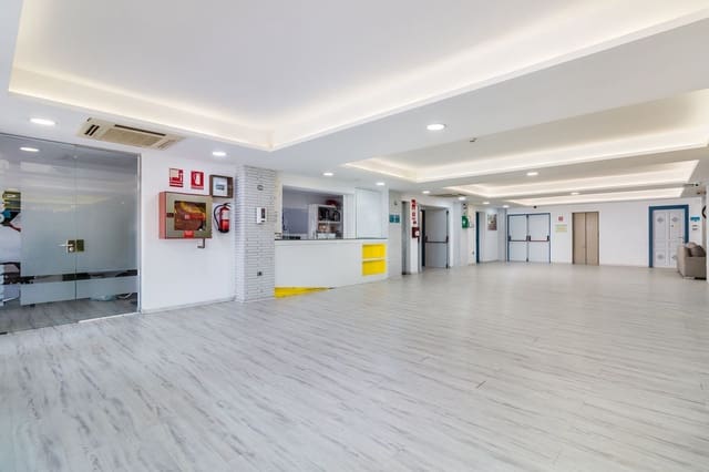 84 Zimmer Gewerbe zu verkaufen in Sotogrande, San Roque - 9.500.000 € (Ref: 9077166)