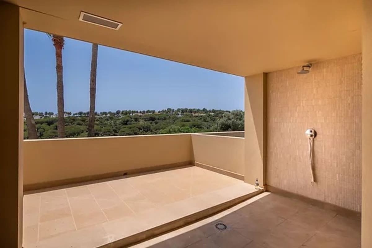 5 quarto Moradia para venda em Sotogrande com garagem - 5 750 000 € (Ref: 9077172)