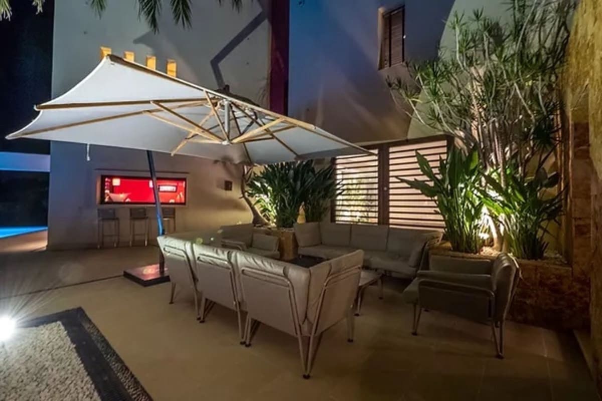 5 quarto Moradia para venda em Sotogrande com garagem - 5 750 000 € (Ref: 9077172)