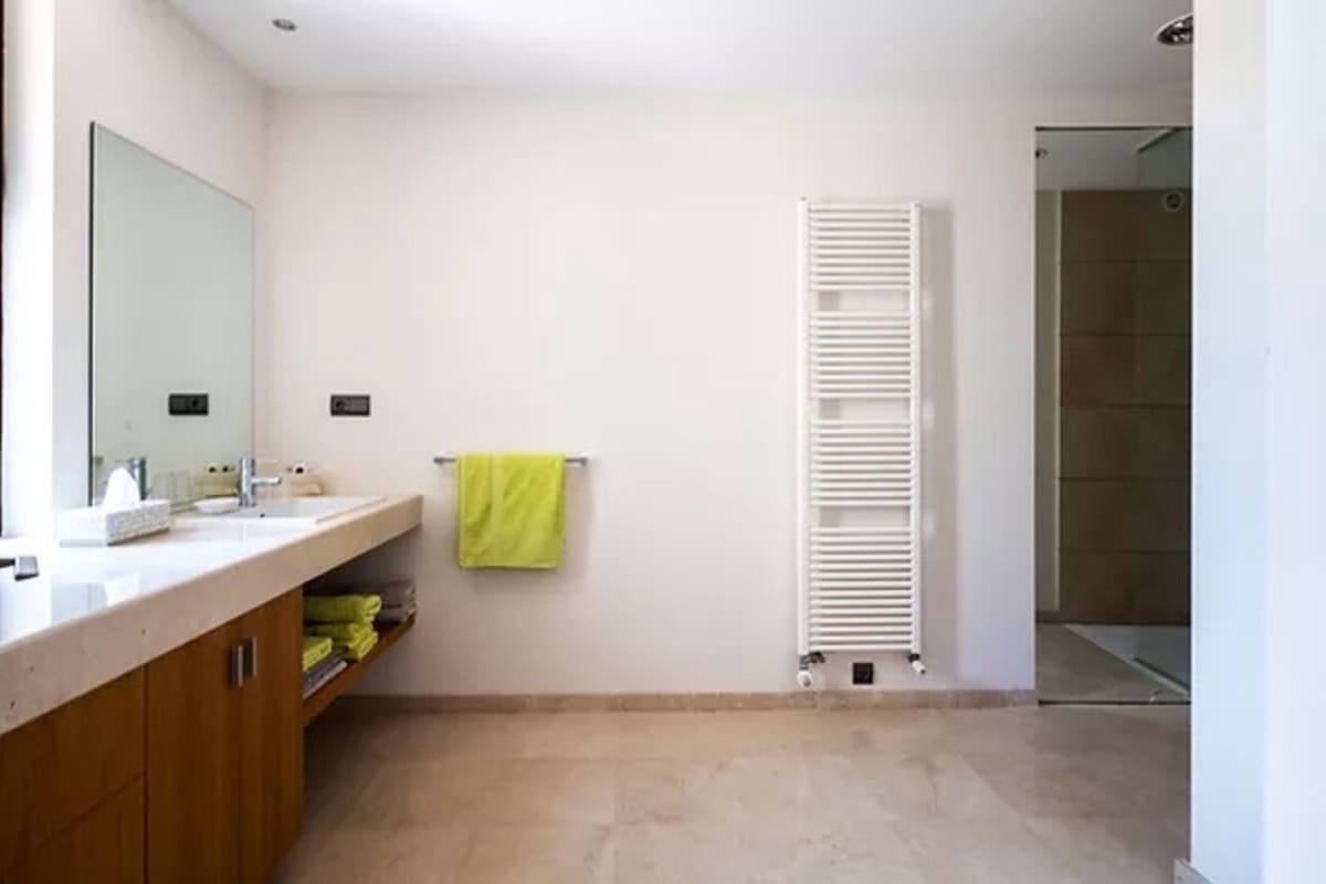 5 quarto Moradia para venda em Sotogrande com garagem - 5 750 000 € (Ref: 9077172)