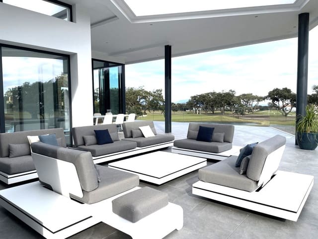 6 Zimmer Villa zu verkaufen in Sotogrande Alto, San Roque - 4.500.000 € (Ref: 9077178)