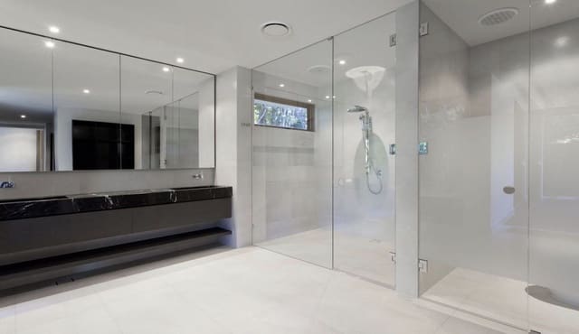 4 bedroom Villa for sale in Sotogrande Alto, San Roque - € 3,795,000 (Ref: 9077184)