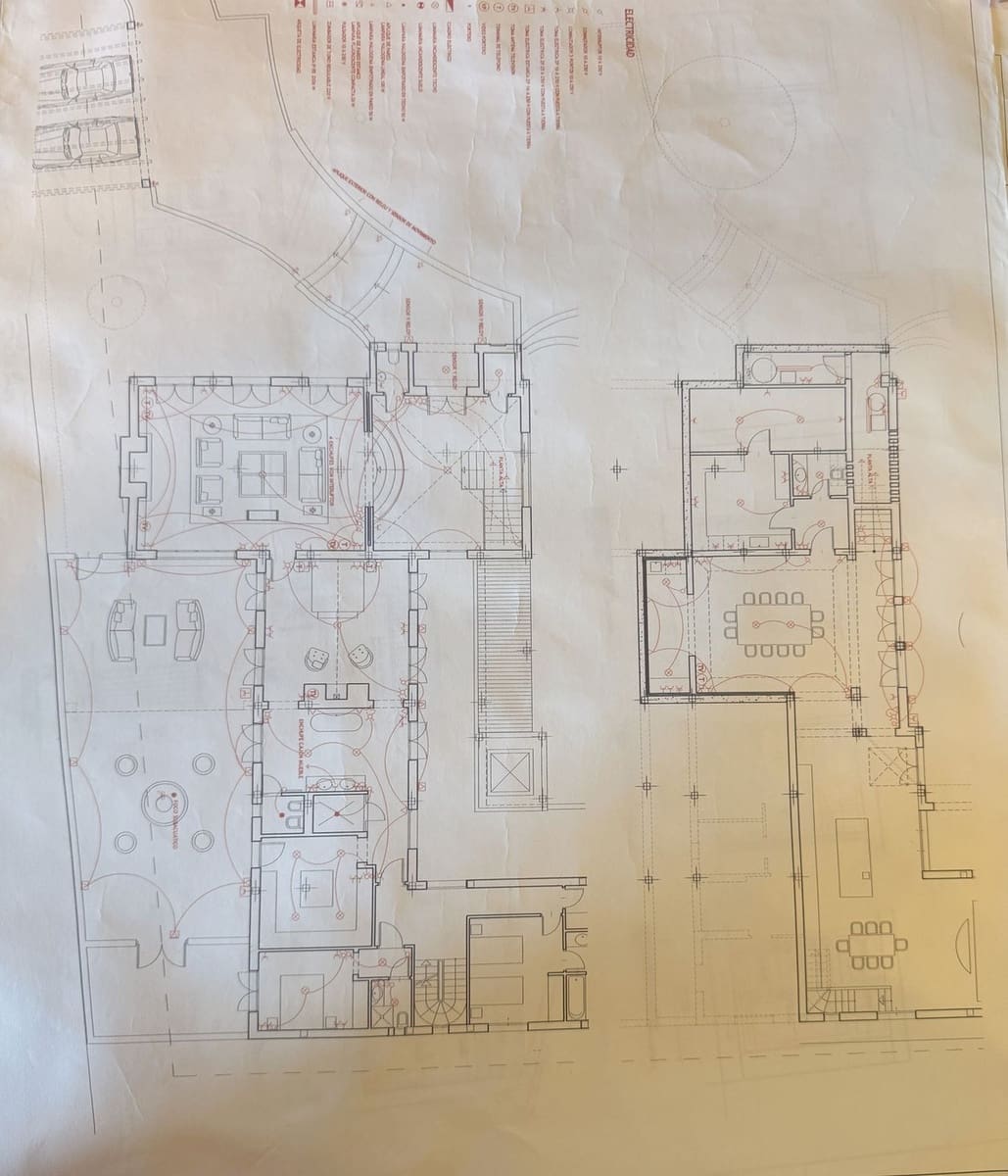6 Zimmer Villa zu verkaufen in Sotogrande mit Garage - 2.250.000 € (Ref: 9077188)