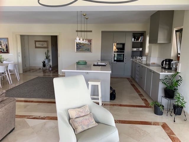 5 camera da letto Appartamento in vendita in Sotogrande, San Roque - 2.100.000 € (Rif: 9077191)
