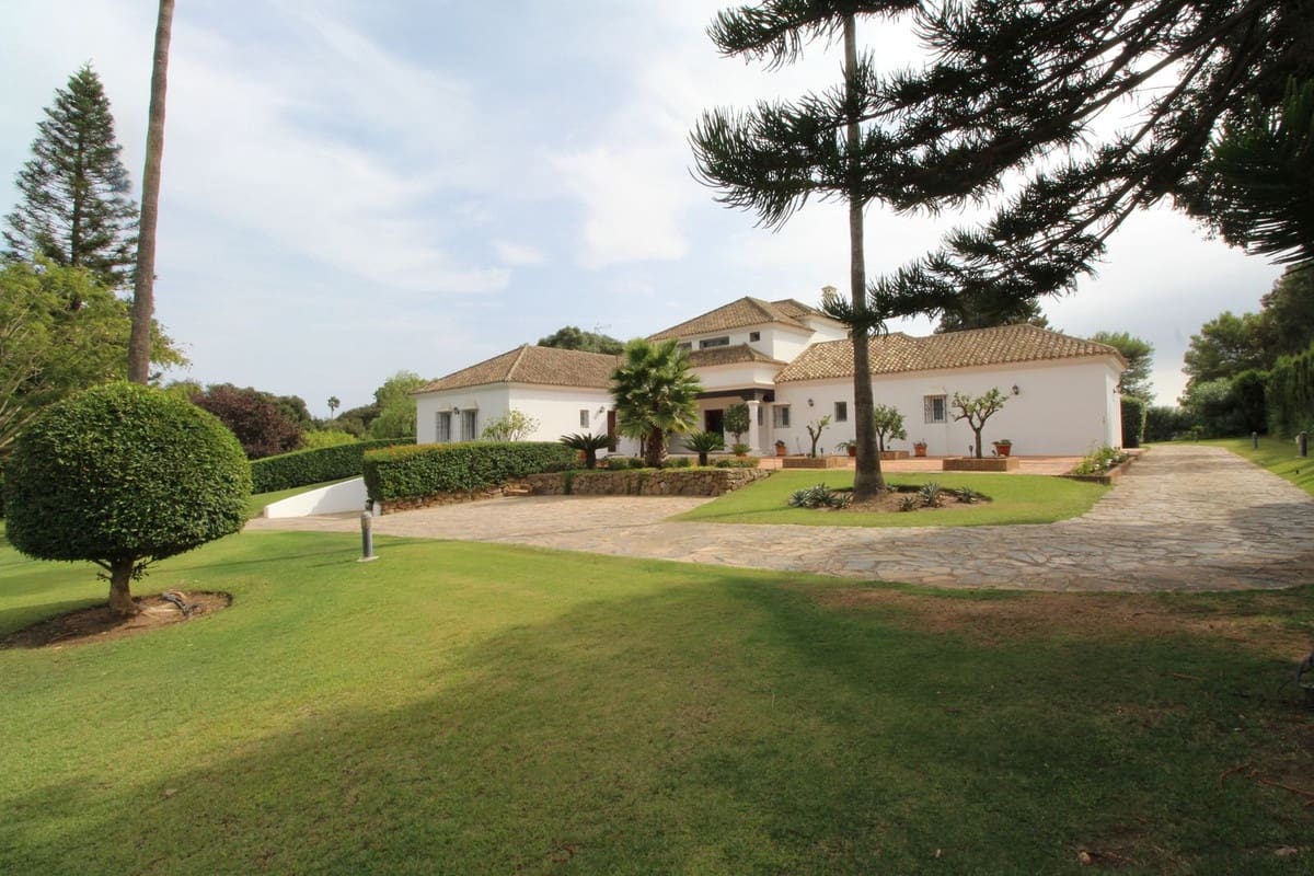 5 sypialnia Willa na sprzedaż w Sotogrande z garażem - 1 850 000 € (Ref: 9077192)