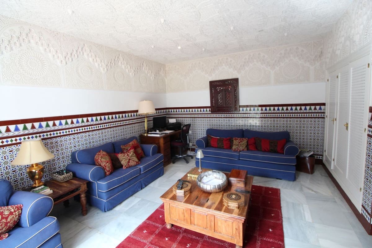 5 sypialnia Willa na sprzedaż w Sotogrande z garażem - 1 850 000 € (Ref: 9077192)