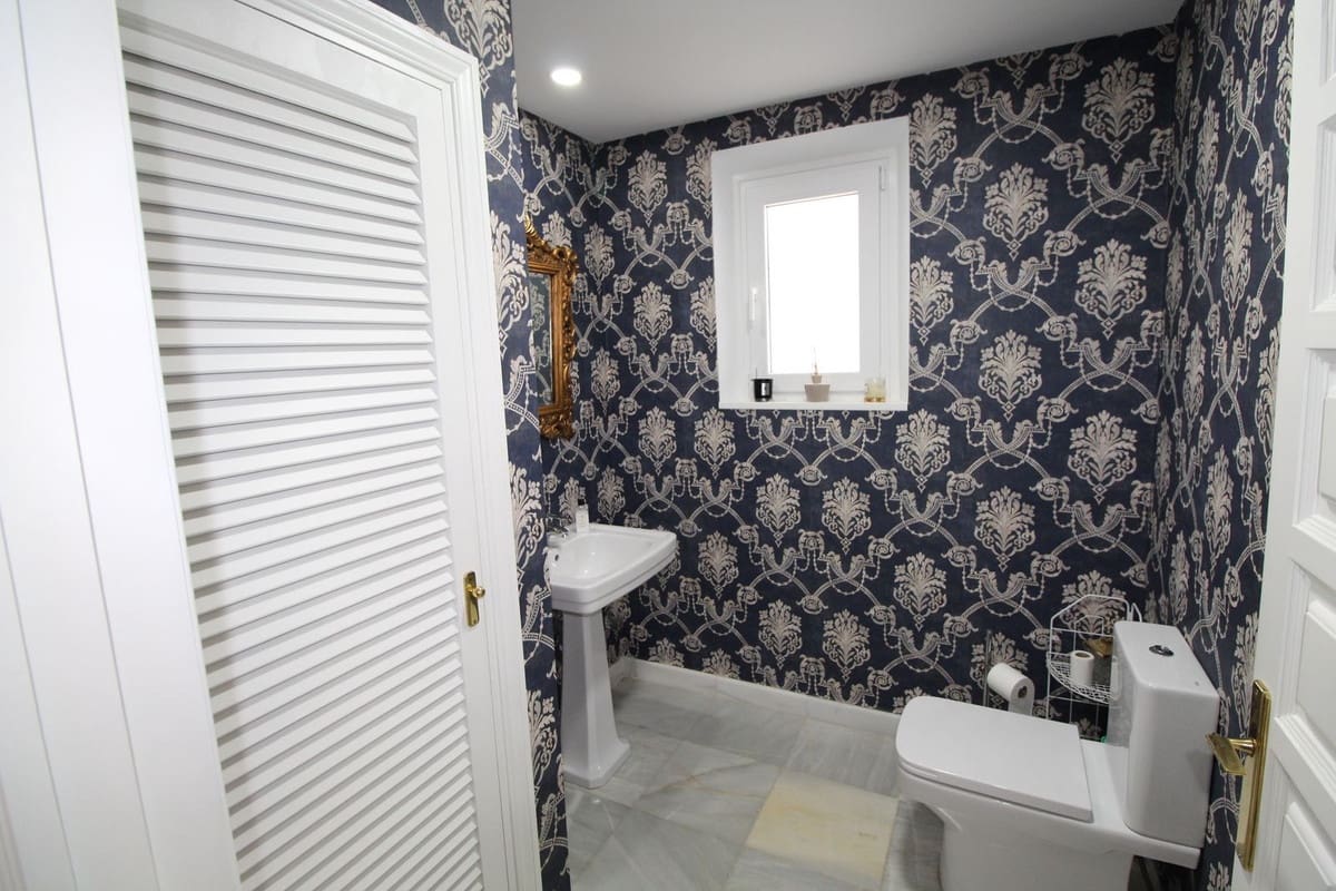 5 sypialnia Willa na sprzedaż w Sotogrande z garażem - 1 850 000 € (Ref: 9077192)