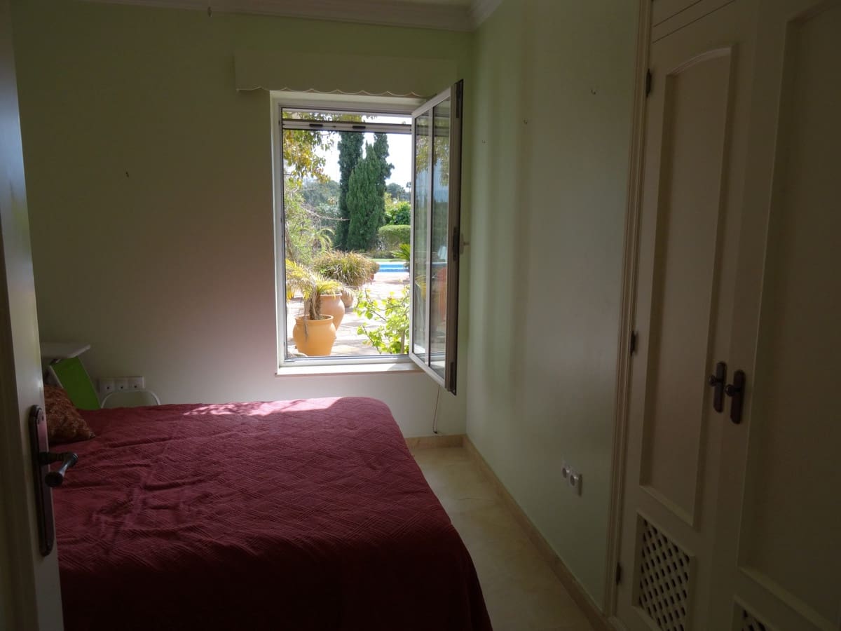 4 soverom Villa til salgs i Sotogrande med garasje - € 1 700 000 (Ref: 9077193)