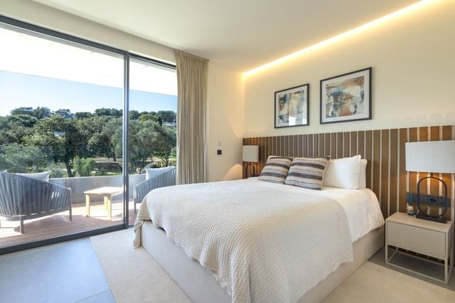 3 soveværelse Lejlighed til salg i Sotogrande, San Roque med garage - € 1.490.000 (Ref: 9077194)