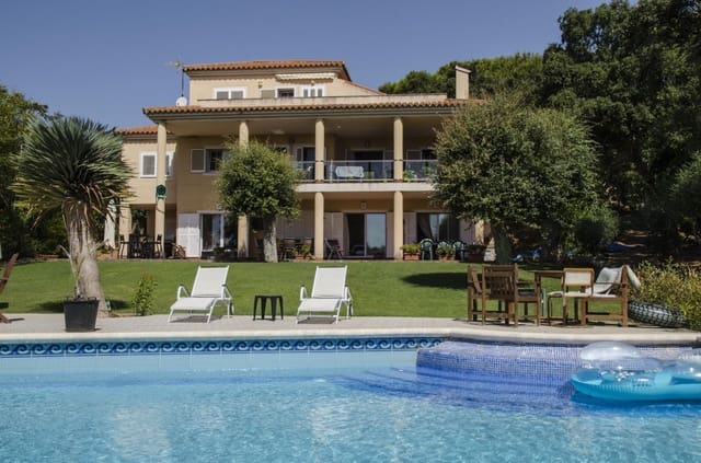 5 Zimmer Villa zu verkaufen in Sotogrande Alto, San Roque mit Garage - 1.450.000 € (Ref: 9077195)