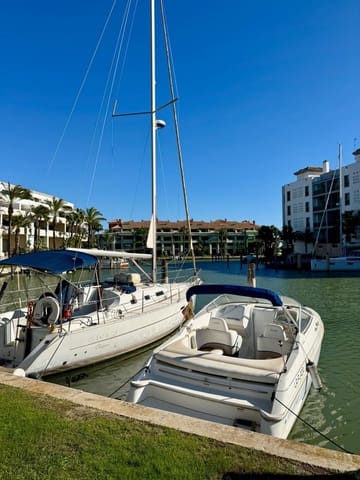 6 soveværelse Lejlighed til salg i Sotogrande, San Roque - € 1.400.000 (Ref: 9077196)