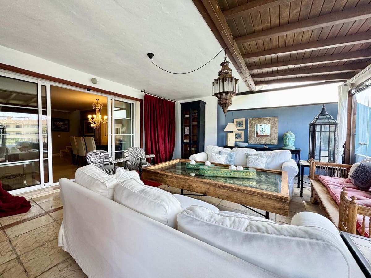 6 soveværelse Lejlighed til salg i Sotogrande - € 1.400.000 (Ref: 9077196)