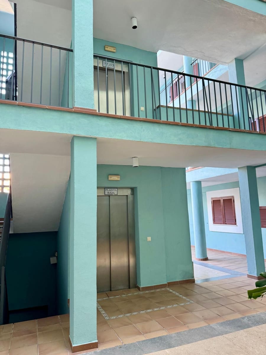 6 soveværelse Lejlighed til salg i Sotogrande - € 1.400.000 (Ref: 9077196)
