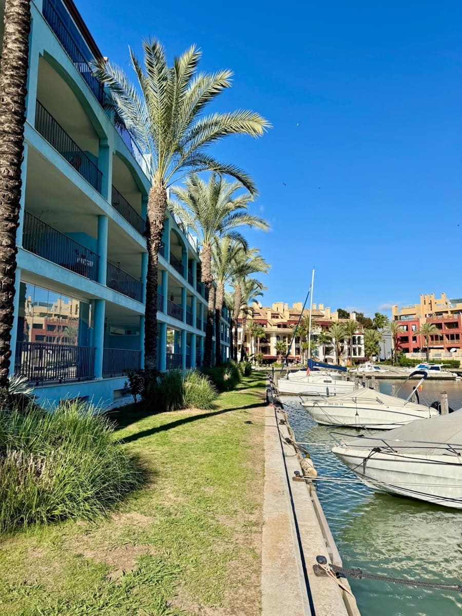 6 soveværelse Lejlighed til salg i Sotogrande - € 1.400.000 (Ref: 9077196)