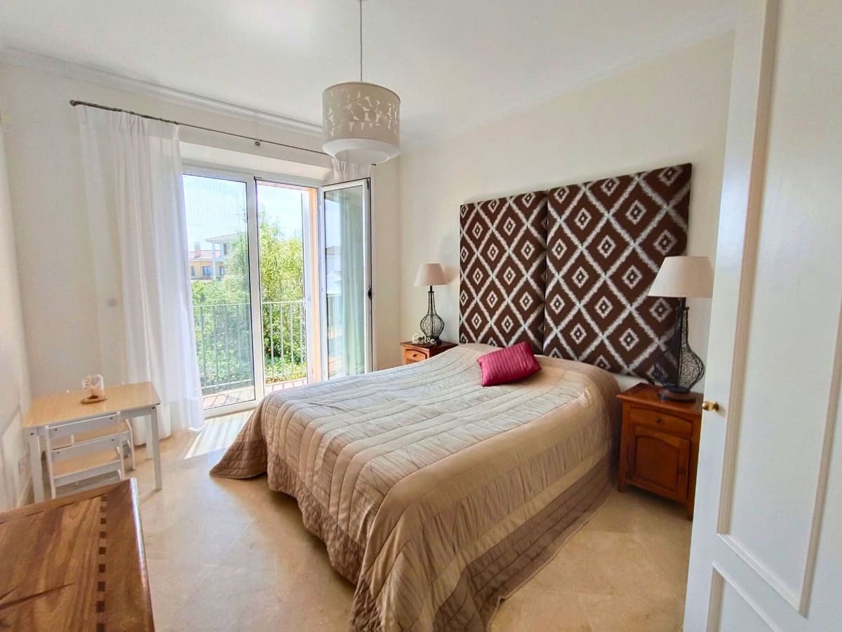 3 soveværelse Villa til salg i Sotogrande - € 1.275.000 (Ref: 9077197)