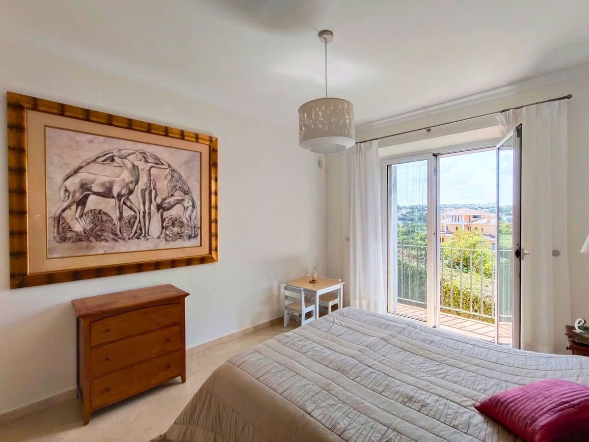 3 soveværelse Villa til salg i Sotogrande - € 1.275.000 (Ref: 9077197)