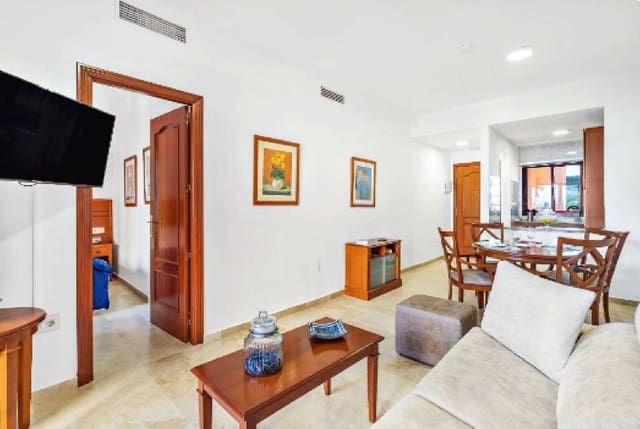 15 slaapkamer Commercieel te koop in Manilva met garage - € 3.100.000 (Ref: 9077202)