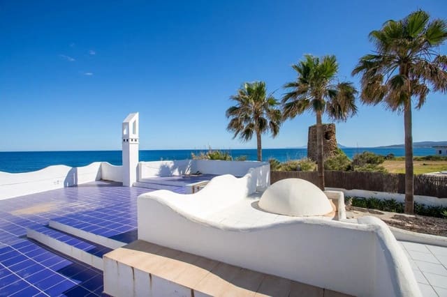 3 sovrum Villa till salu i Punta de la Chullera, Manilva med garage - 2 749 000 € (Ref: 9077203)