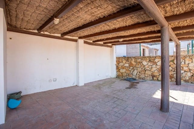 3 sovrum Villa till salu i Punta de la Chullera, Manilva med garage - 2 749 000 € (Ref: 9077203)