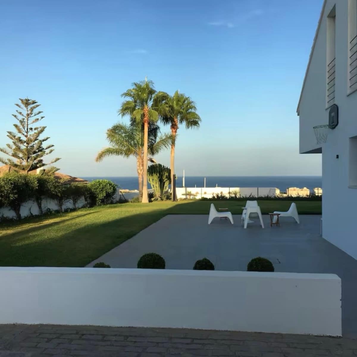 6 bedroom Villa for sale in Manilva - € 2,500,000 (Ref: 9077204)