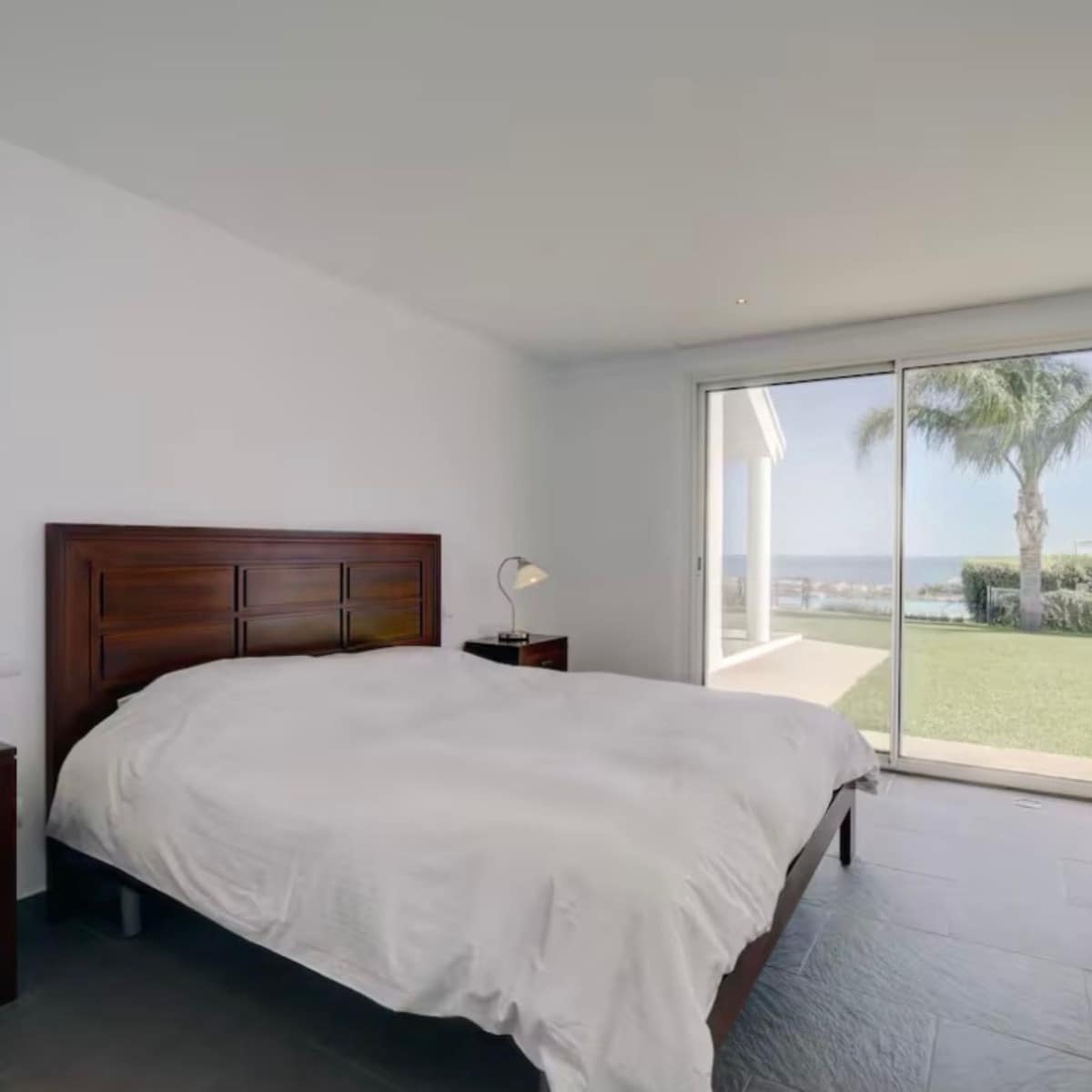 6 bedroom Villa for sale in Manilva - € 2,500,000 (Ref: 9077204)