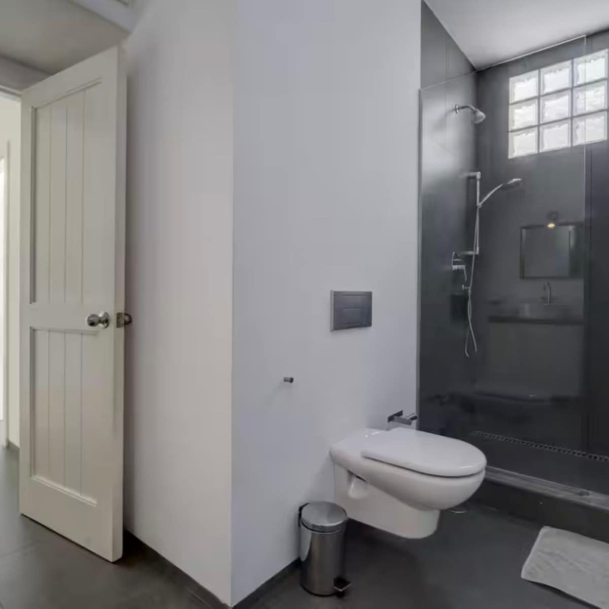 6 soverom Villa til salgs i Manilva med garasje - € 2 500 000 (Ref: 9077204)