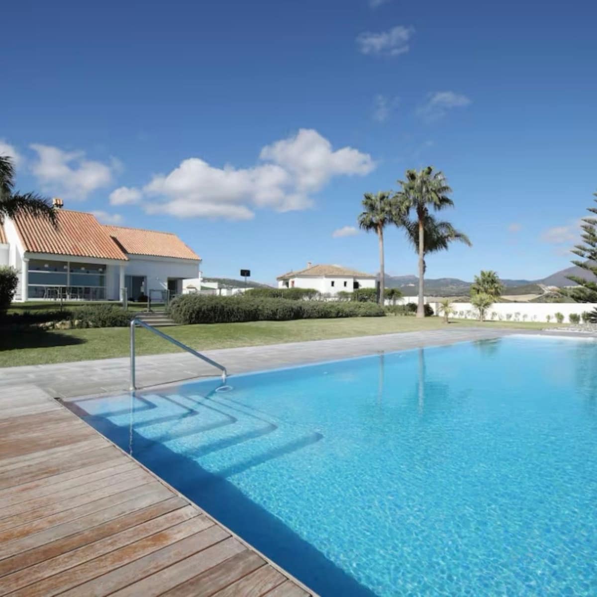 6 chambre Villa/Maison à vendre à Manilva avec garage - 2 500 000 € (Ref: 9077204)