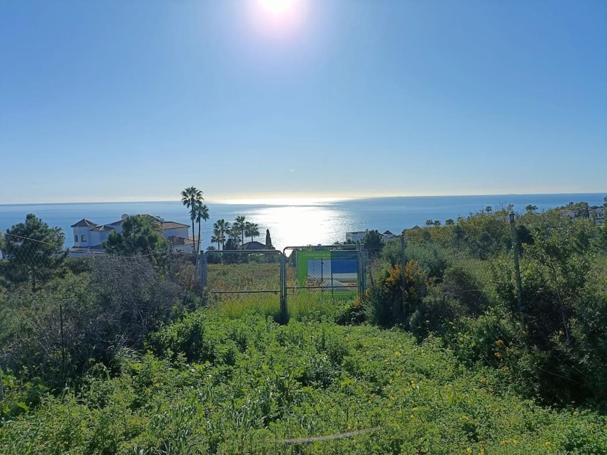 Byggetomt til salgs i Manilva - € 2 336 000 (Ref: 9077207)