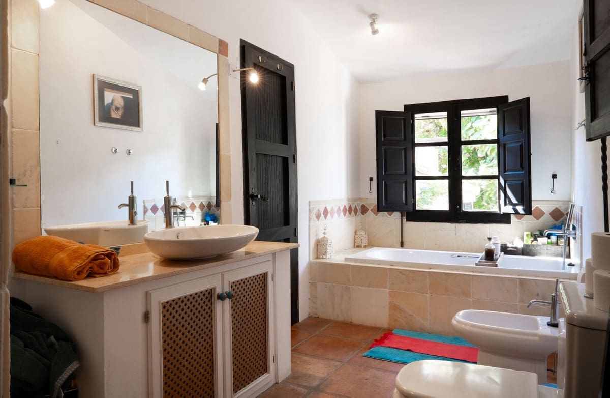 4 soverom Villa til salgs i Casares - € 1 450 000 (Ref: 9077212)