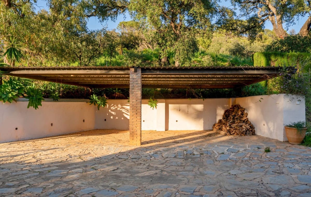 4 slaapkamer Villa te koop in Estepona - € 1.325.000 (Ref: 9077212)